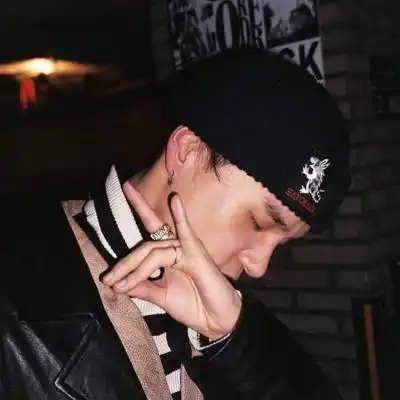 微信头像男生霸气冷酷
