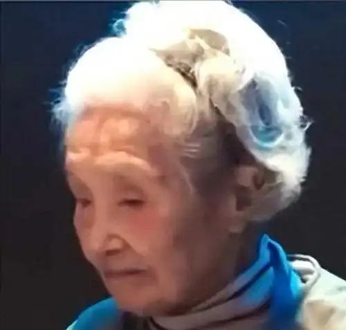 男朋友全死了103岁天津奶奶,让人明白什么是顶级凡尔赛
