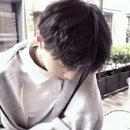 个性时尚男神高清头像偷来的爱情