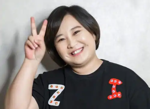 有趣灵魂贾玲彻底放飞,身材肥胖严重网友把她看成刘欢