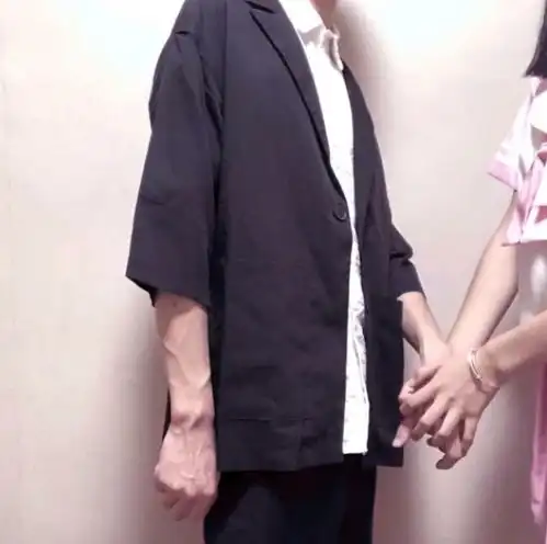 网恋情侣都是怎么认识的玩游戏不算啥,98都是第3种
