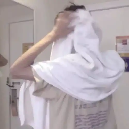 头像保持纯洁的男女关系的关键是
