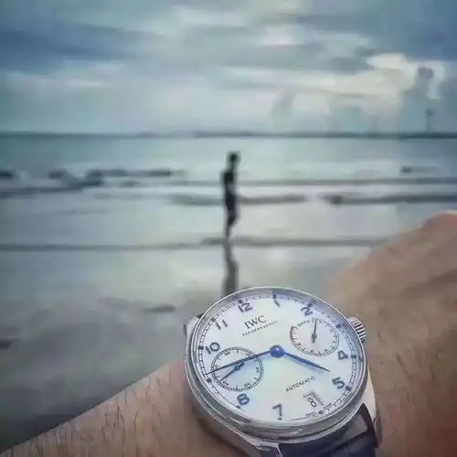 七夕情人劫,男人们来看看戴表的男人和不戴表的男人有什么区别