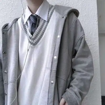 上半身无头男生头像
