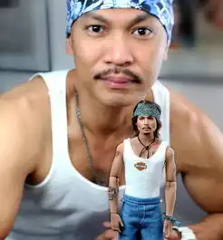 这个男人做的芭比娃娃凭什么卖一万