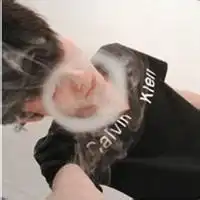 微信男生黑色的抽烟头像微信头像抽烟男生