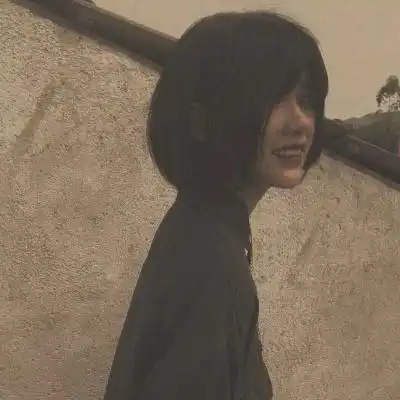 难过女头像2020最新伤感女头像背影或侧脸
