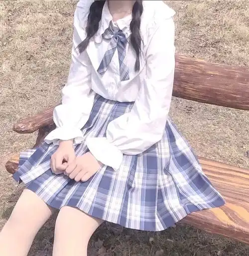 真人女生头像十几岁的少年总是发着光的
