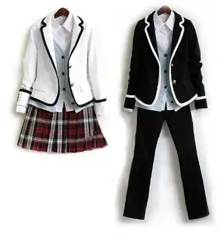 一套校服400多三明这所小学被投诉,永安家长你怎么看

