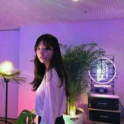 紫色系霸气女头像韩版霸气范高清qq头像
