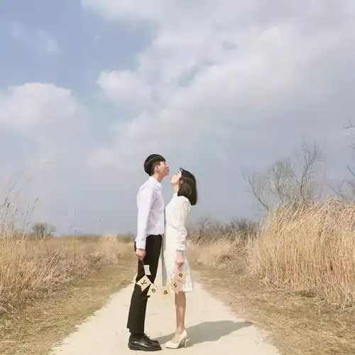撒狗粮系列情侣旅行照拍摄技巧必定称霸票圈
