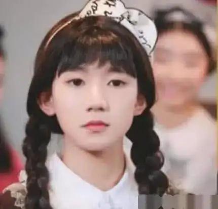 同样是男扮女装,林更新妖魔,黄子韬惊艳,而他让人最惊艳扮相