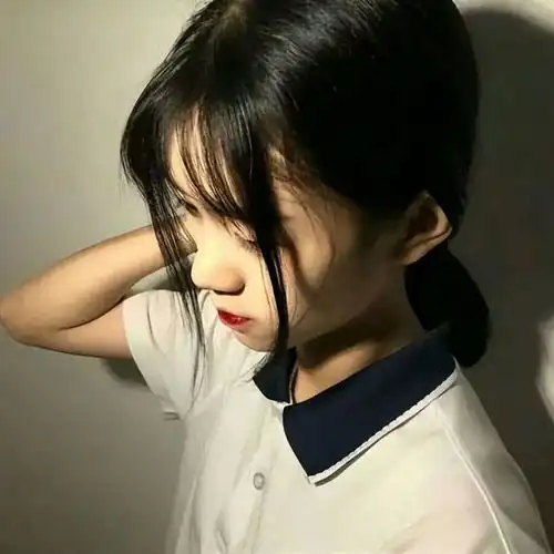 四川男子威逼15岁少女妥协,数次发信息引诱,两年后体检不幸怀孕