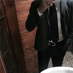 全身不露脸的男生头像大全没有你陪我也得回家啊

