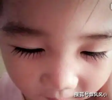 宝宝出生后,宝妈做的三个行为会让宝宝颜值越长越丑,快住手吧