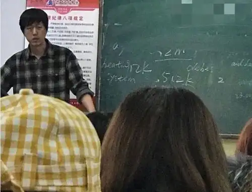 明星失散多年的兄弟姐妹,王宝强失散的姐妹最多