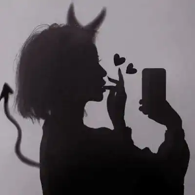 情侣头像恋爱久了,男生真的会腻吗
