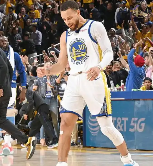 记录nba传奇球员库里的纪录片上线,深入揭秘他的成长心路凯文杜兰特戴维森学院斯蒂芬库里网易订阅