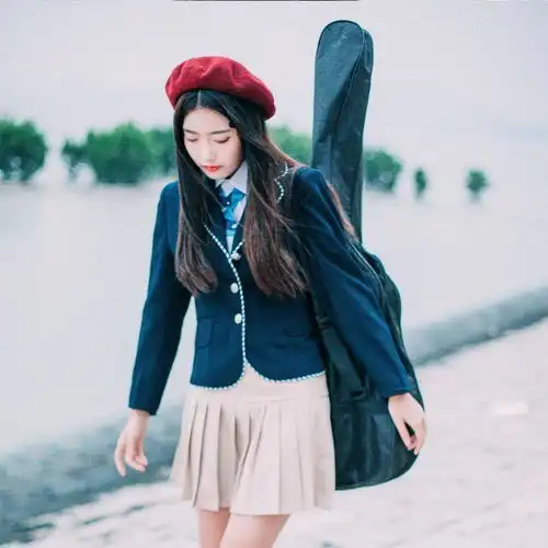 心理学选一套你最喜欢穿的校服,测班上谁与你最般配
