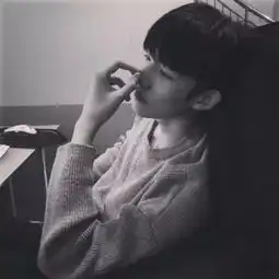 青春男生阳光大图
