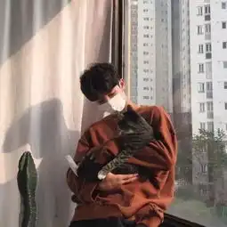 头像我就像孤单的海鲸,搁浅在未知的浅海
