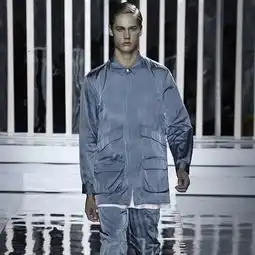 年度网红男模neelsvisser,1998年出生拥有三百万粉丝