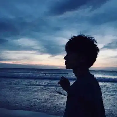 情头我只想做你的偏爱和例外
