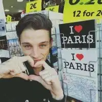 得到就厌倦,我不适合喜欢别人男生头像
