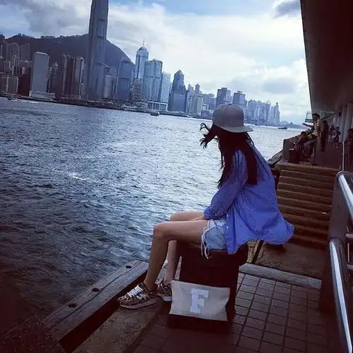 有这5个表现,说明女人准备放弃感情了,心死不是一朝一夕的事情
