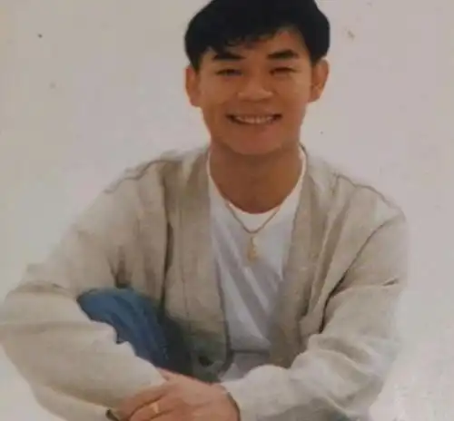 狠人孙浩21岁出道,23岁登央视春晚,52岁因演技好被骂