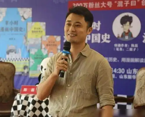 42岁的张泉灵,辞职后见了一个二混子,为啥投他147万