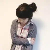 你竟比阳光还耀