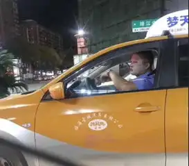 反差萌这个大势男idol团综上演搞笑场景粉丝面膜都笑掉.....