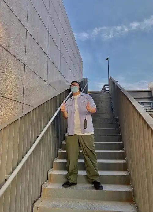 穿搭男孩女孩都变得超酷的工装风