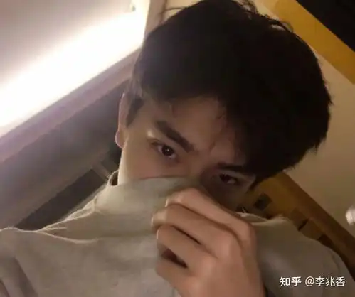 男生干净网名,听起来简单干净的男孩昵称