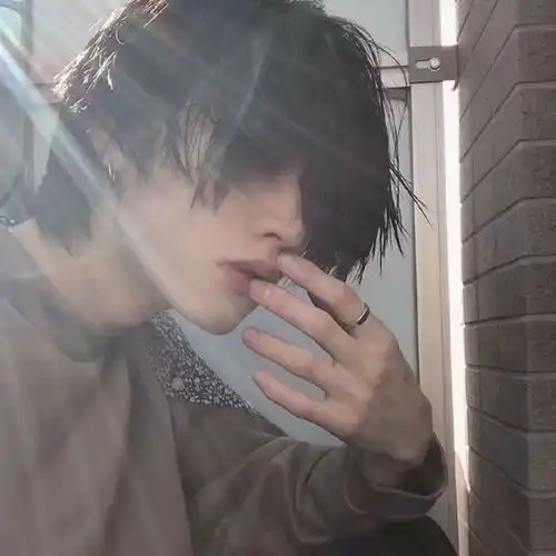 男生用什么头像可以撩到小姐姐
