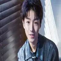 王俊凯头像高清tfboys王俊凯可爱帅气高清头像
