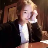 男生背着女生唯美图片微信头像图片大全