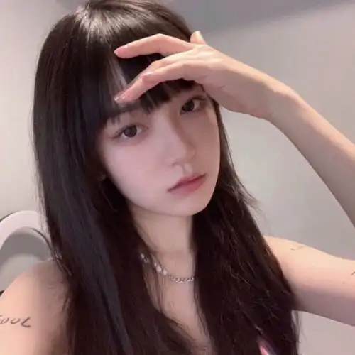 从不跟男友要东西的星座女
