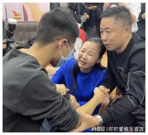 孙海洋回应重男轻女传闻夫妻经常吵架,最对不起的就是女儿孙悦