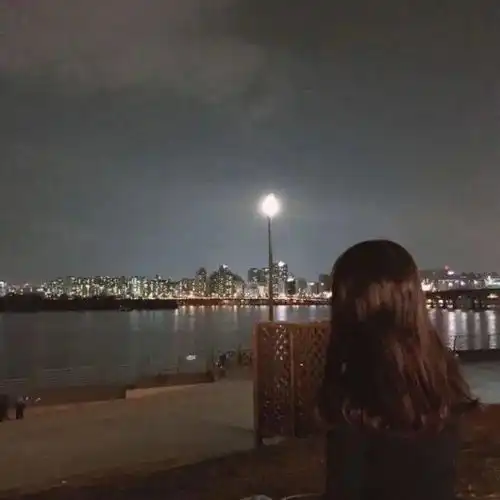 instanight头像壁纸长夜无眠为海祈梦
