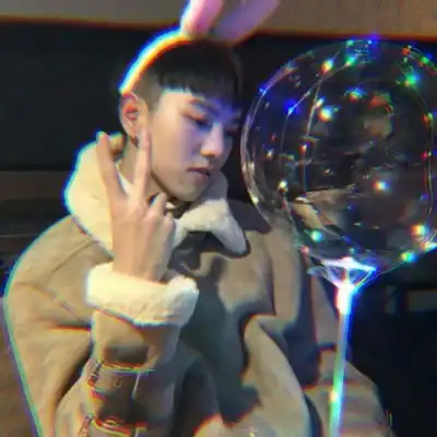 林鹤居颓废夜晚暗黑男神男生头像
