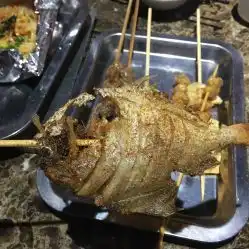 狼来了碳烤羊腿世界路直营店的碳烤羊腿好不好吃用户评价口味怎么样上海美食碳烤羊腿实拍图片大众点评