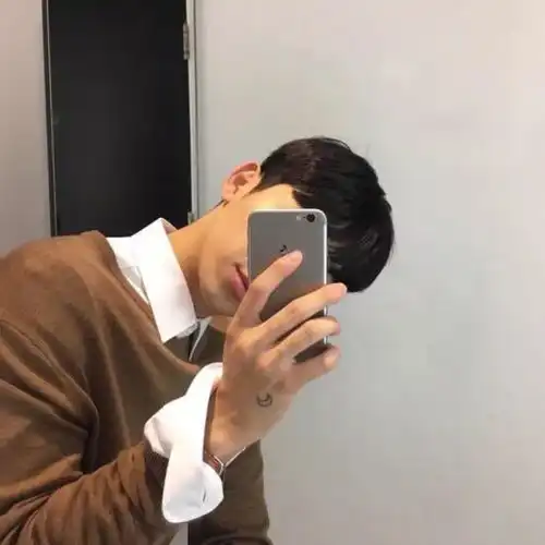 阳光男生头像做你老公
