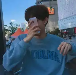 我向来三分钟热度唯你在我心上反复
