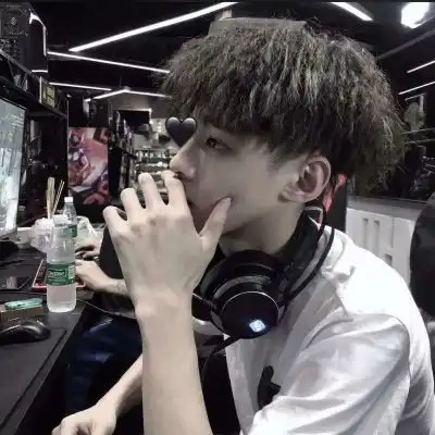 酷酷的男生头像真人帅气好看的男生头像酷酷的2020
