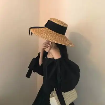 戴帽子遮脸女生头像,高清微信头像女生戴帽子遮脸的图片
