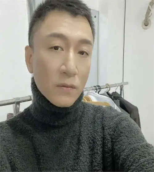 越闹越大被传转上亿资产移民澳洲一年后,孙红雷首次正面回应