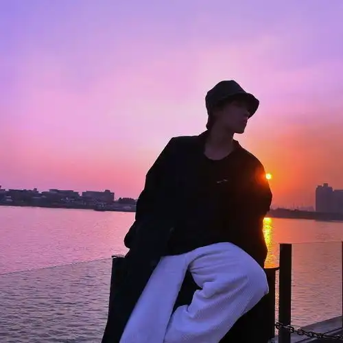 男生头像图片
