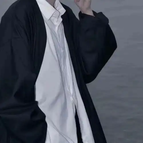 有哪些头像给人一看就感觉十分高级
